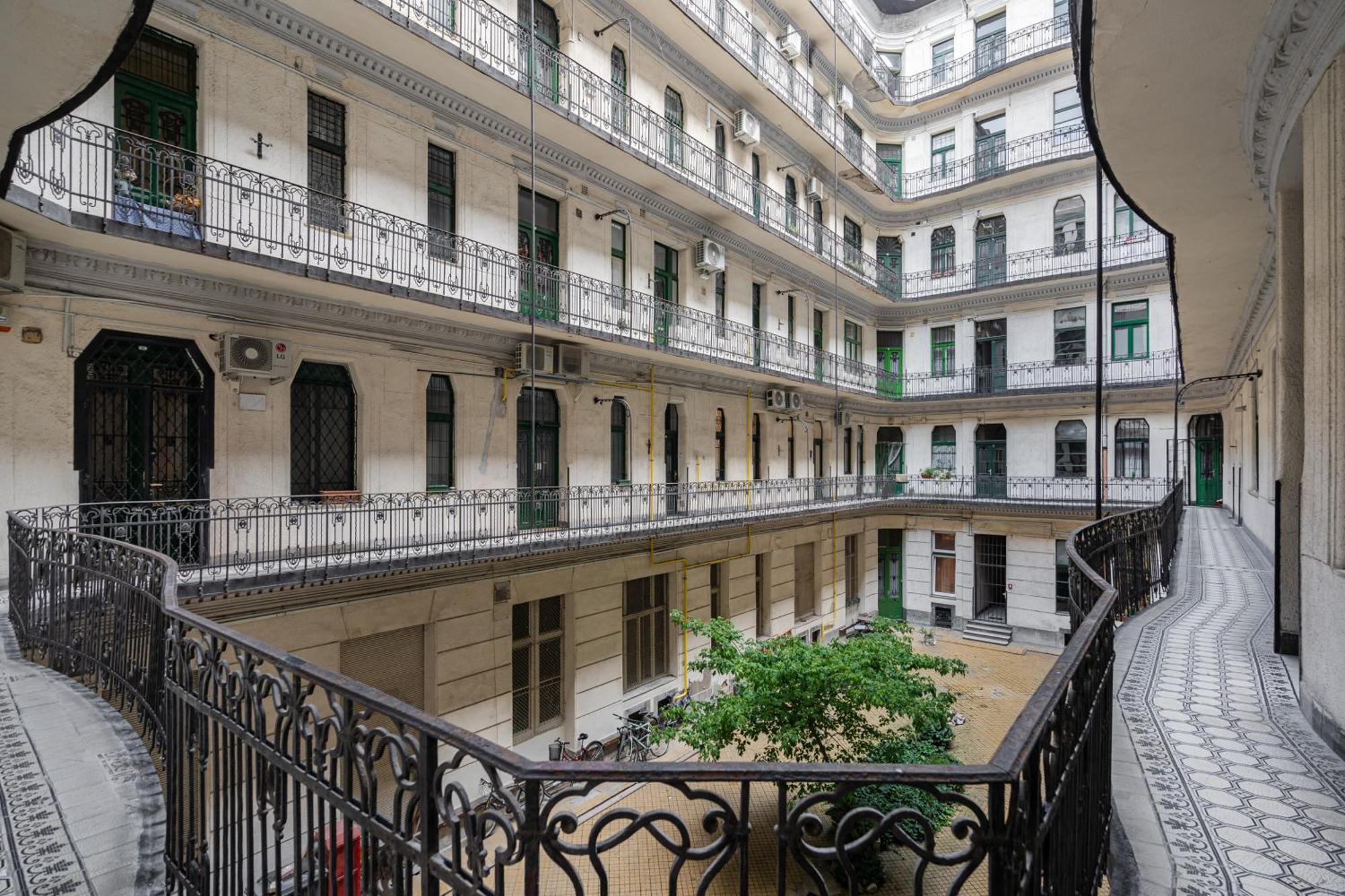 K51 - Kiraly Boutique Residence - Best Location By Bqa Budapest Exterior photo