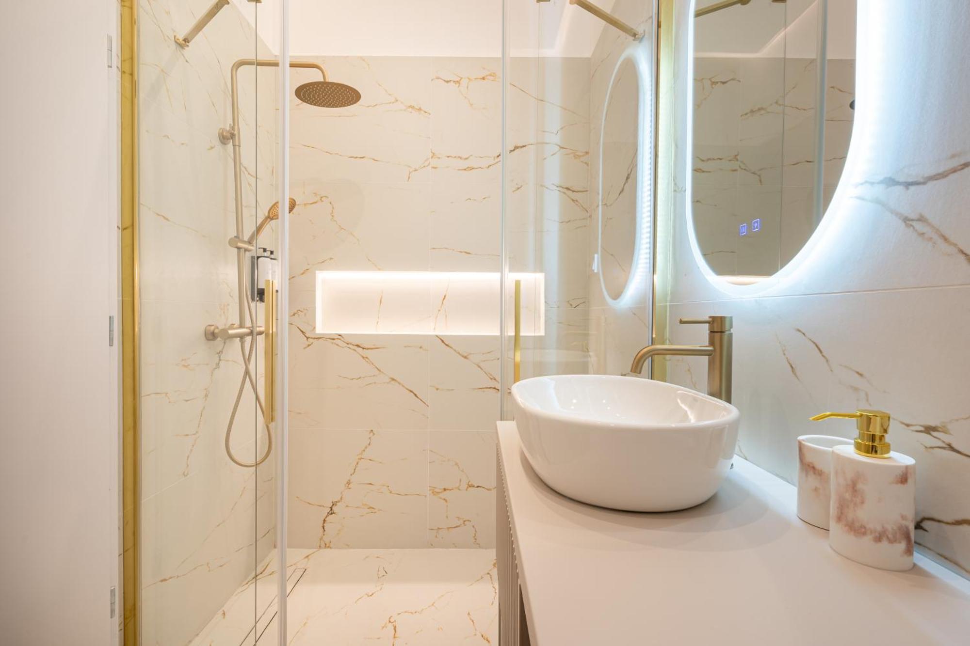 K51 - Kiraly Boutique Residence - Best Location By Bqa Budapest Exterior photo
